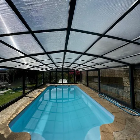 Сasa de vacaciones Con Piscina Cubierta *